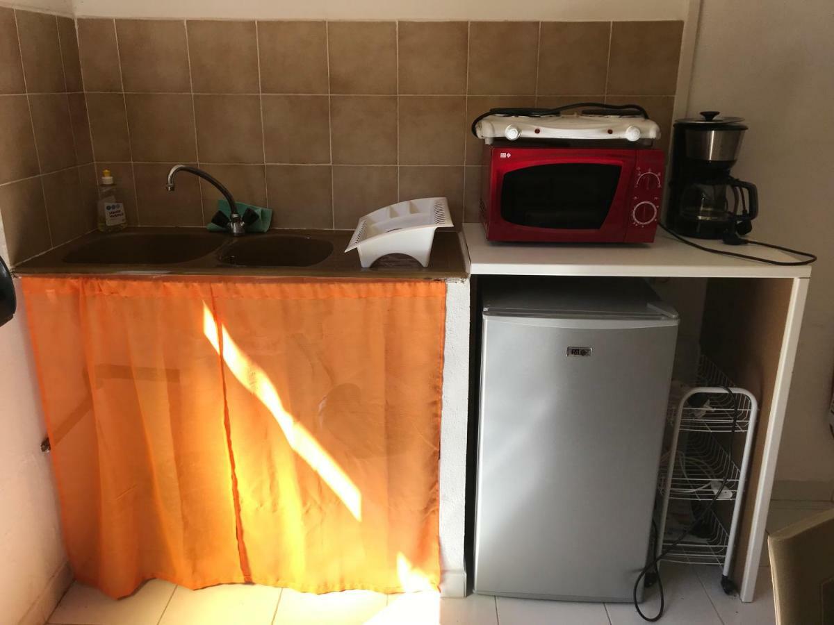 Gite U Licetu A La Campagne Oreta Εξωτερικό φωτογραφία